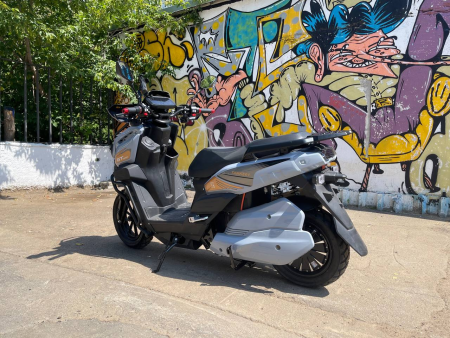 Электрический скутер Тур-Эндуро GT Tank 60AH 72V серый