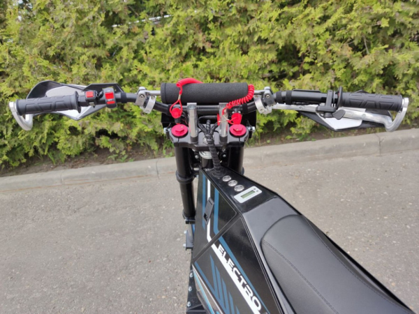 Электросноуборд ELIQ Турист